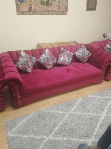 5 Seater sofa 4