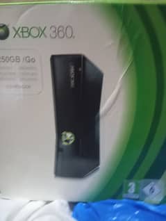 Xbox 360 320gb 100games with 2 wireless remote new condition