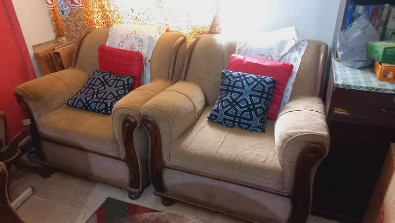 5 Seater sofa set 1