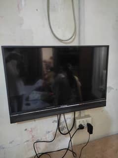 32 inch original Ecostar LED Tv with android box