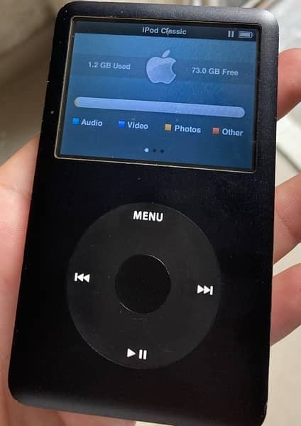 Apple iPod Classic 80 GB 4