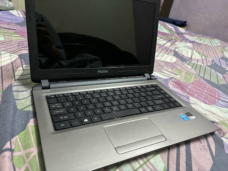 Haier Laptop 1