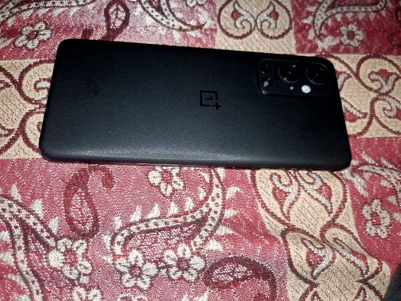 OnePlus 9 pro 5