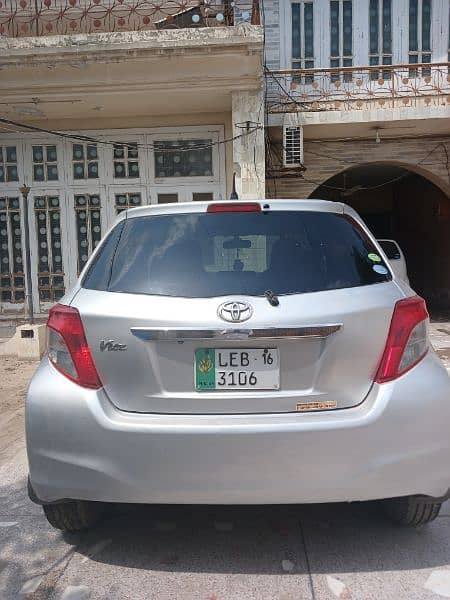 Toyota Vitz 2012 2