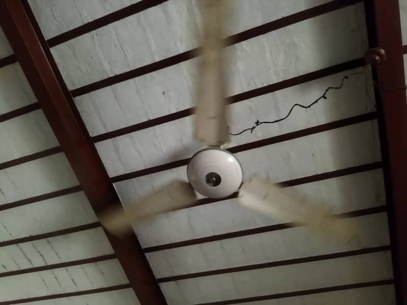 2 ceiling Fans for sale 1