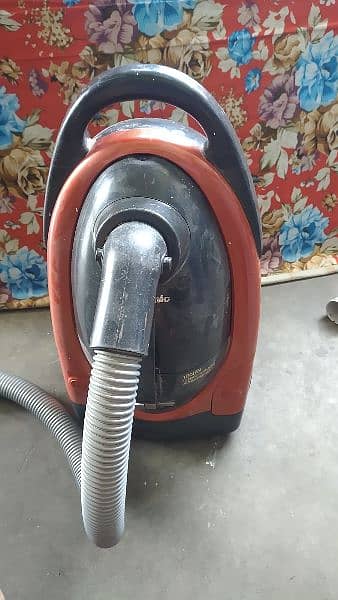 Panasonic Japani Vacuum Cleaner 1800w 0