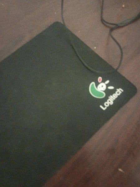 Mouse and Mouse Pad (Wired) 3