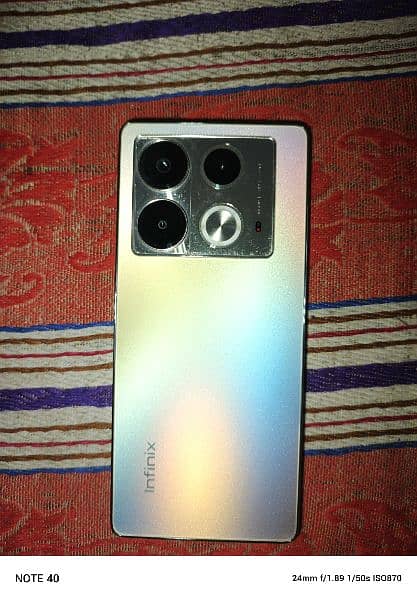 infinix note 40 Box with wireless charger urgent sale 2