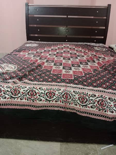 Bed for sale 0