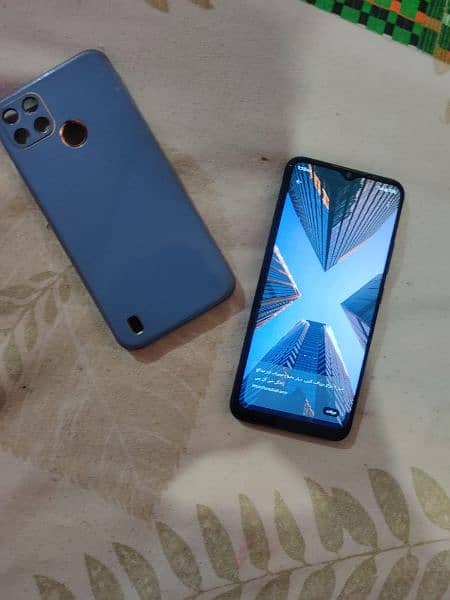 realme C21-Y 4+64 03700166024 2