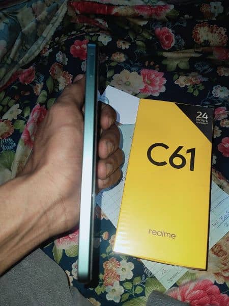 Realme c61 3