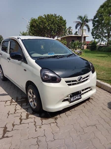 Daihatsu Mira 2014 1