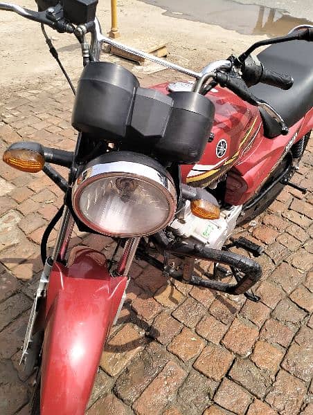 Yamaha YBZ 125 DX  Model  2021 Red Colour 9