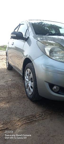 Toyota Vitz 2007 12