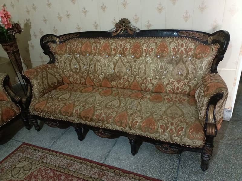 Sofa Set 5 Seater for sale 1