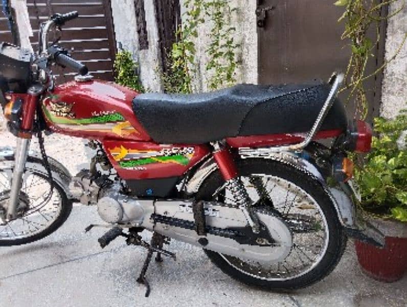 Road Prince 70cc bike Red Colour Good Condition 0 3 2 1 6 3 4 7 5 7 7 10