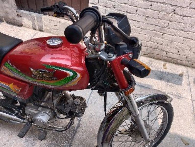 Road Prince 70cc bike Red Colour Good Condition 0 3 2 1 6 3 4 7 5 7 7 15