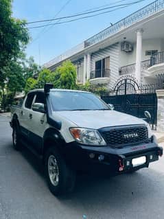 Toyota Hilux 2008. Thailand