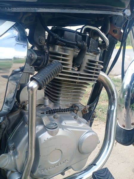 Honda CG 125s (self start) 9