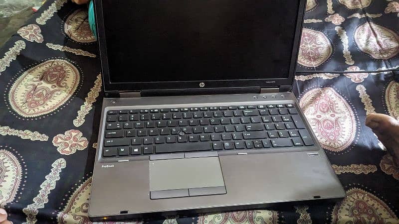 HP Pro Book 7