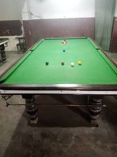 snooker table 6red to stick