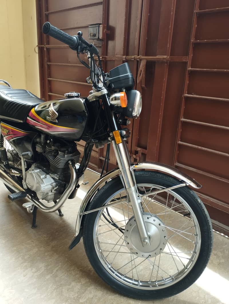 Honda CG 125 2011 8