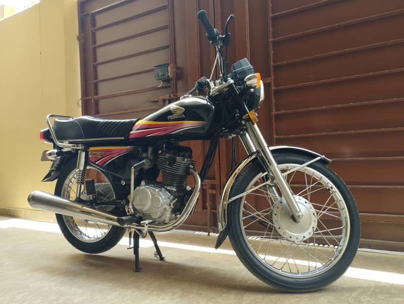 Honda CG 125 2011 10