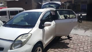 Toyota Vitz 2010