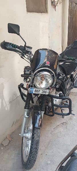 Suzuki GS 150 SE Model 2021 1