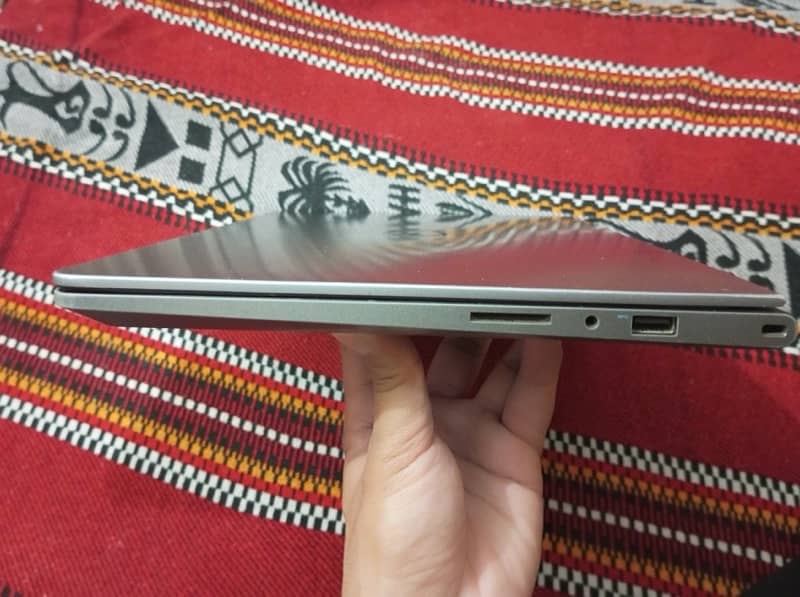 Dell laptop cori5 6th generation. 6