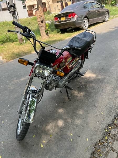 Honda 70  goof condition 2