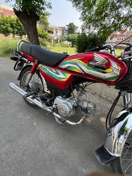 Honda 70  goof condition 3