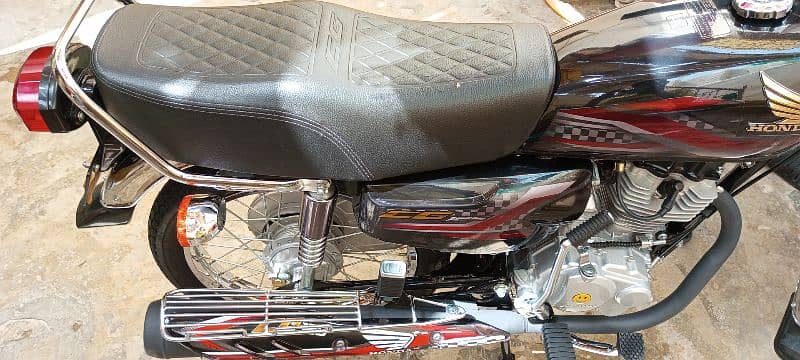 HONDA C. G 125 P. H 03090789029 10