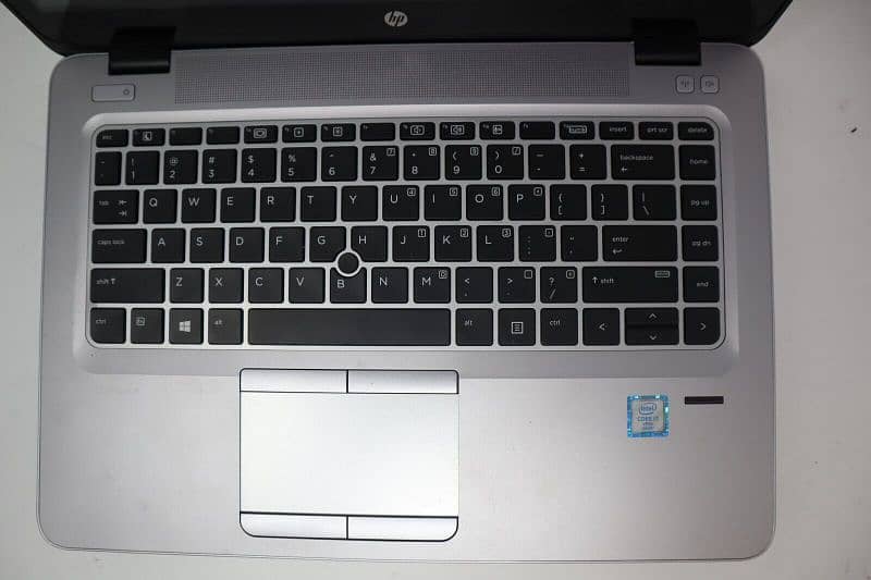 #HP Elitebook Slim Ultra 840-G3 
Intel core i7-6th Generation 1