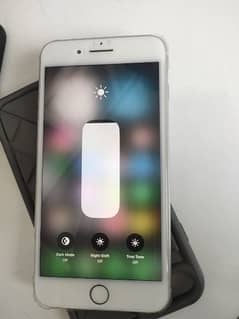 IPHONES 8 PLUS 64 CONDITION 10/10