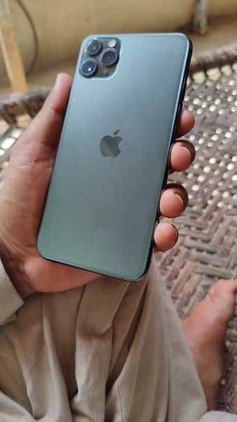 iphone 11pro max 64GB 8