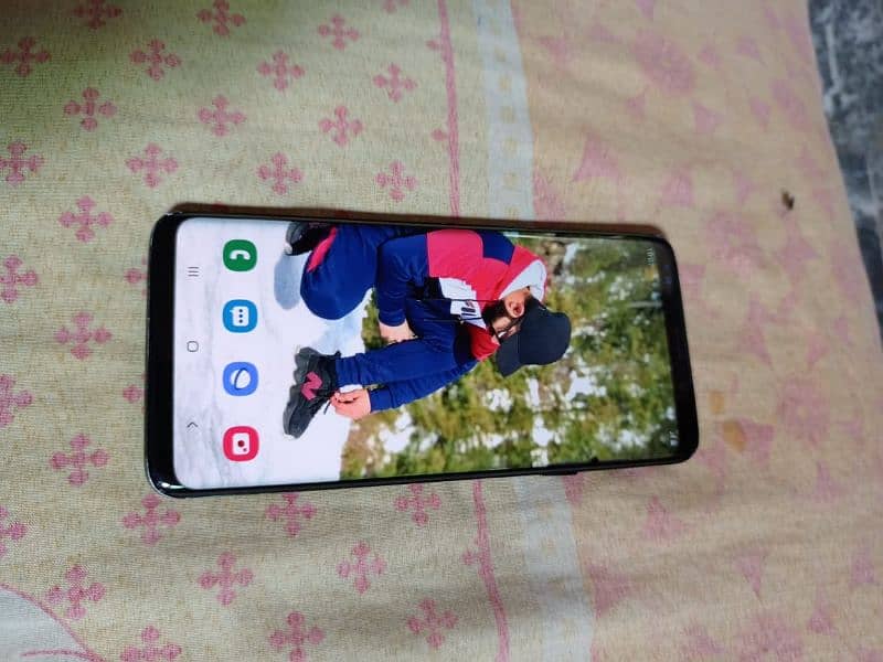 Samsung Galaxy s9plus 1