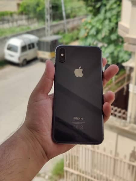 iPhone Xs Max 256gb PTA APPROVED Complete Box 0