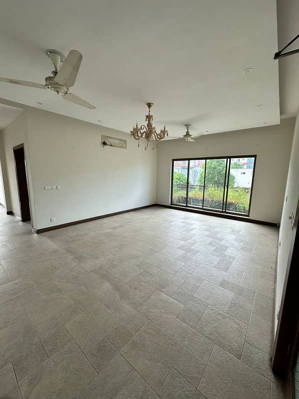 Corner 1 Kanal Full House For Rent In Dha 6 12