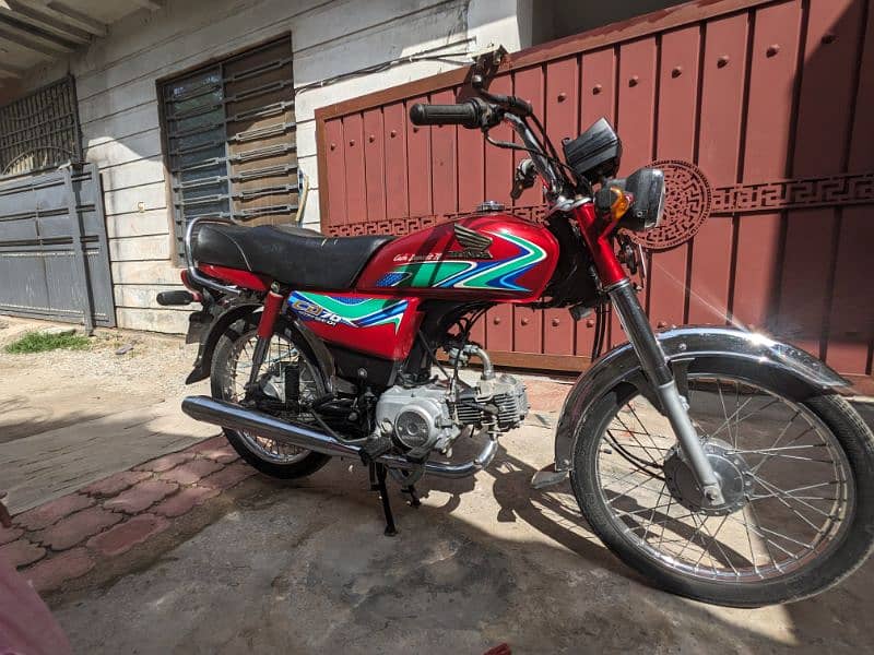 Honda CD70 2018 model 4