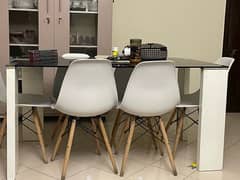 dinning table with chairs