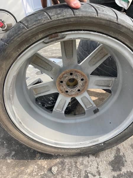 Carazon S-7 rims 4 piece set with tyres very good condition 5