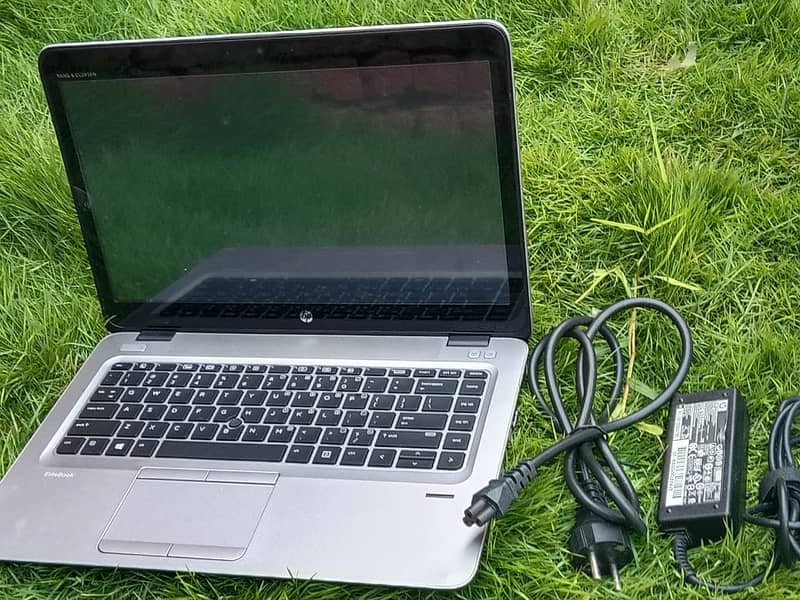 laptop HP elitebook 840 g3 2