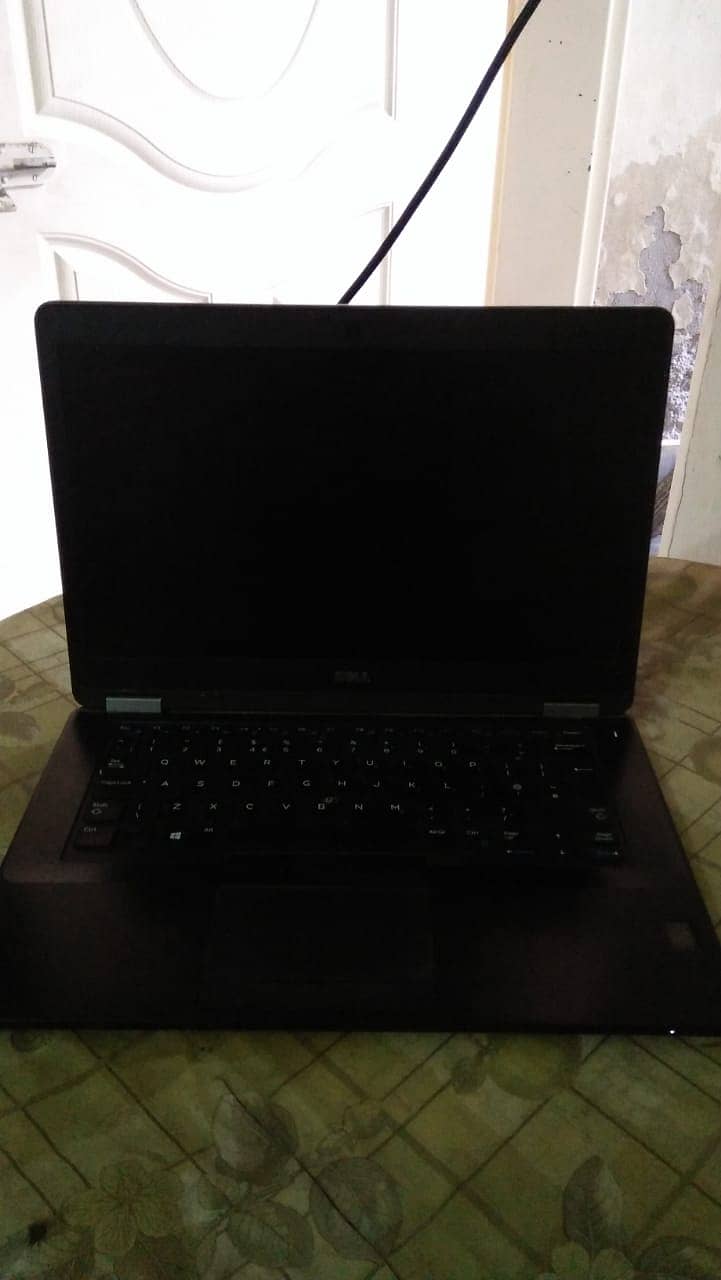 Dell Latitude E5470, i5-6th Gen, 8GB-128SSD Nvme 1