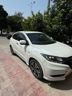 Honda Vezel 2016