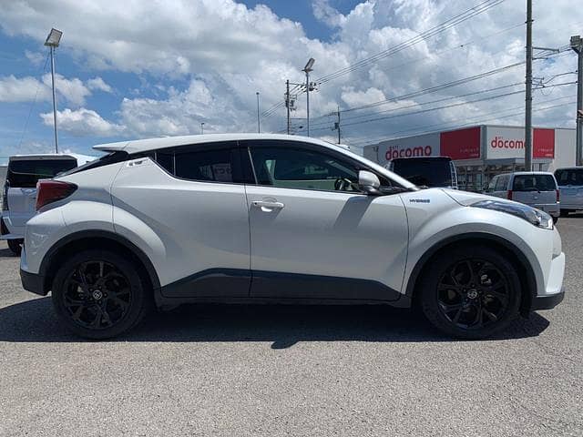 C-HR 2019  G MODE NERO  -  Un-Registered 1