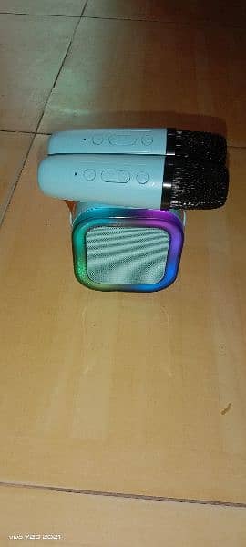 k12 karoke speaker for urgent sale 4