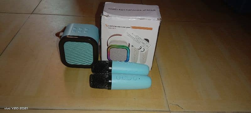 k12 karoke speaker for urgent sale 5