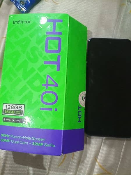 infinix Hot 40i  8+8GB Ram 128GB storage 1