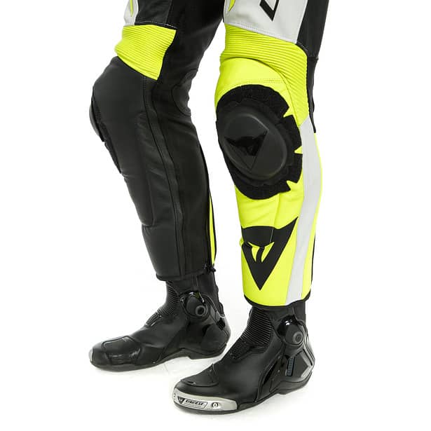 BLACK LEATHER RACING SUIT 2PC OR 1 PC suit alpainestar Dainese 3